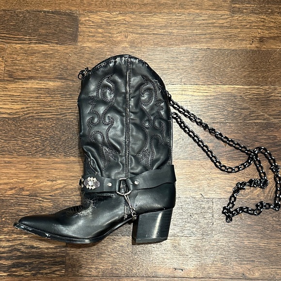 Handbags - Vintage Cowboy Boot Purse Black